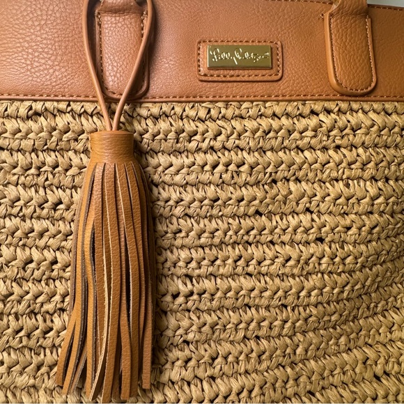 Lilly Pulitzer Greydon Straw Tote Bag - Picture 7 of 12